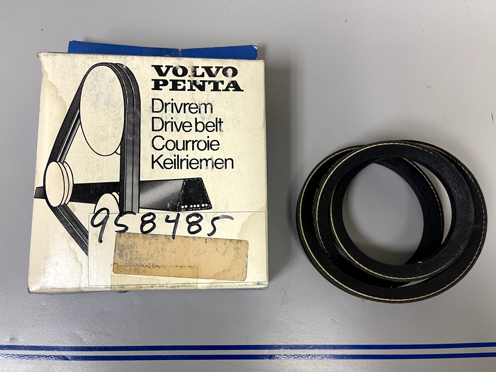 *NEW OEM* 0670 Volvo Penta Drive Belt 958485
