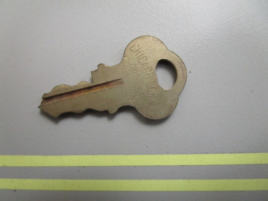 *NEW OEM* 0810 OMC Johnson Evinrude Ignition Key KF32 501547 0501547