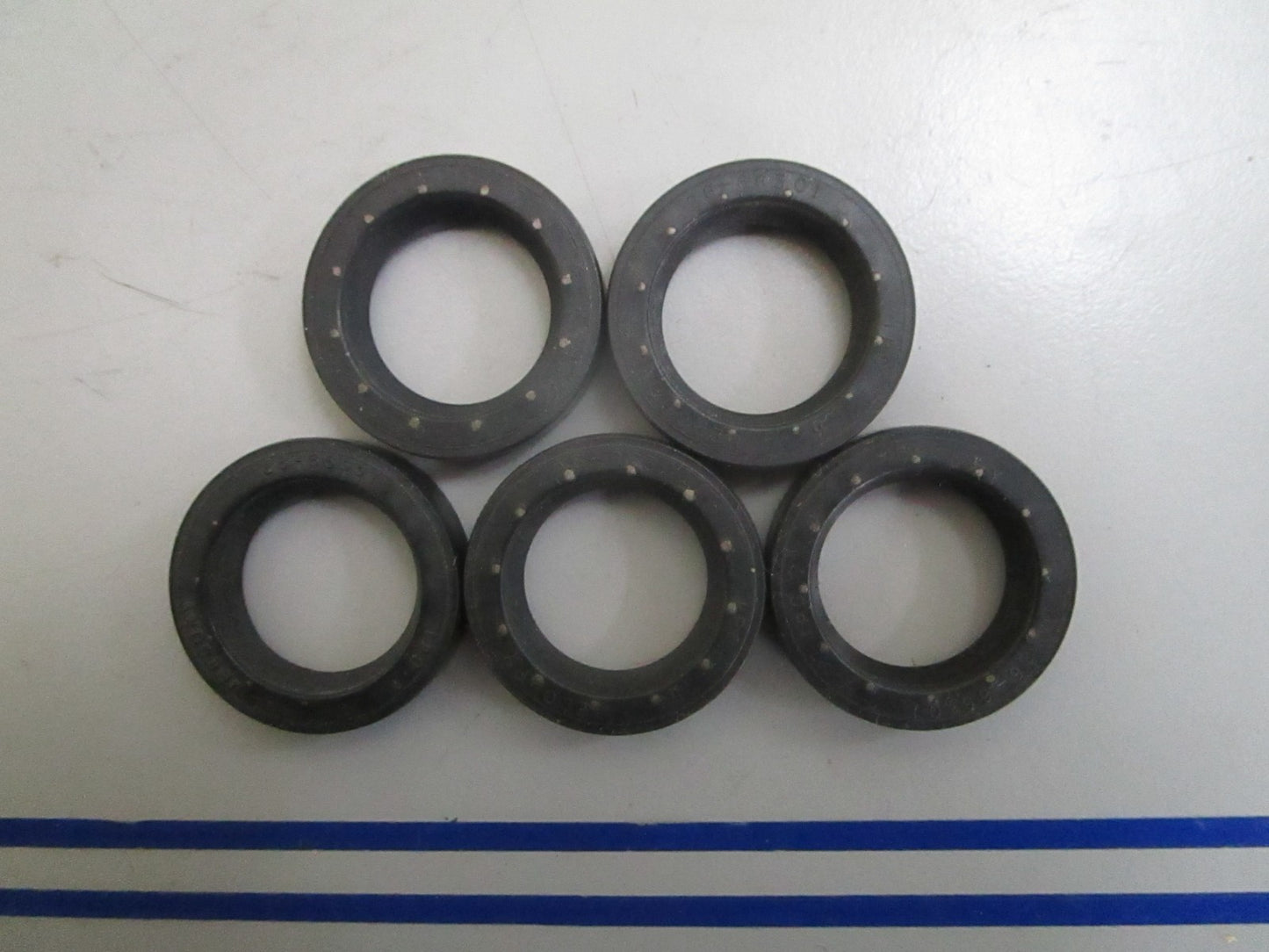 *NEW OEM* (LOT OF 5) 0820 Mercury Quicksilver Seal 26-66301