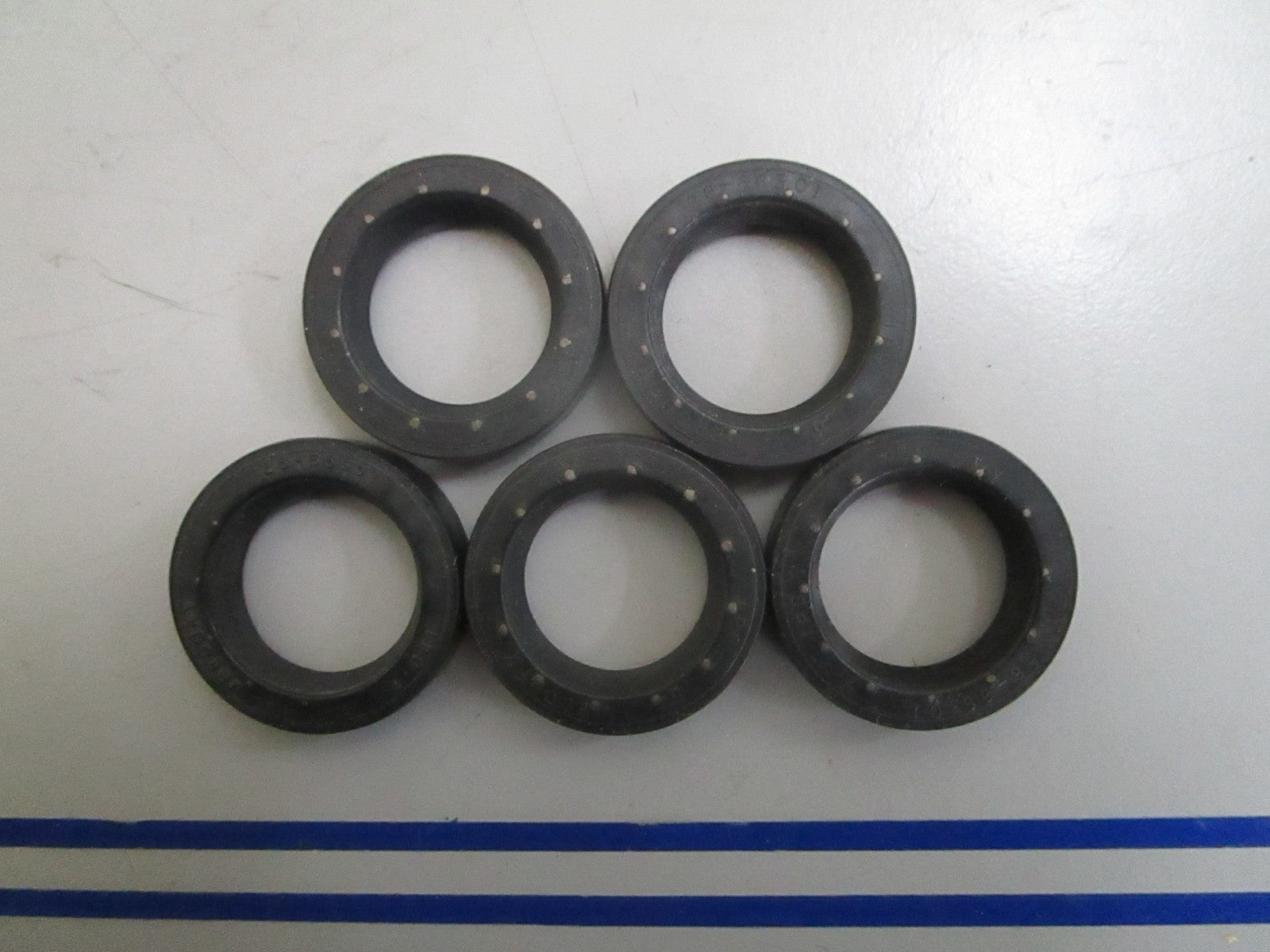 *NEW OEM* (LOT OF 5) 0820 Mercury Quicksilver Seal 26-66301