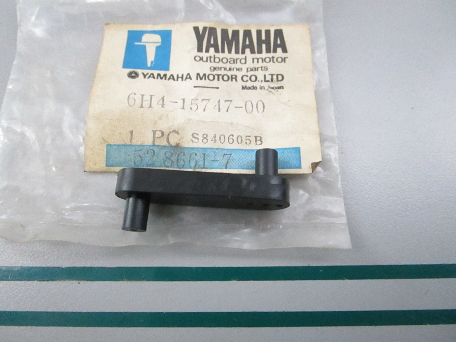 NEW OEM 6H4-15747-00-00 Yamaha Link 0810
