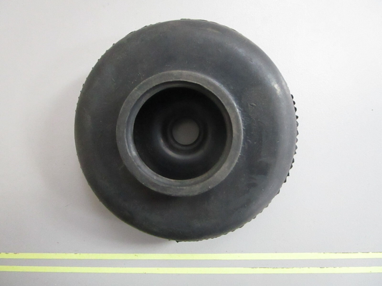 *NEW OEM* 0820 Volvo Penta Bellow 832760