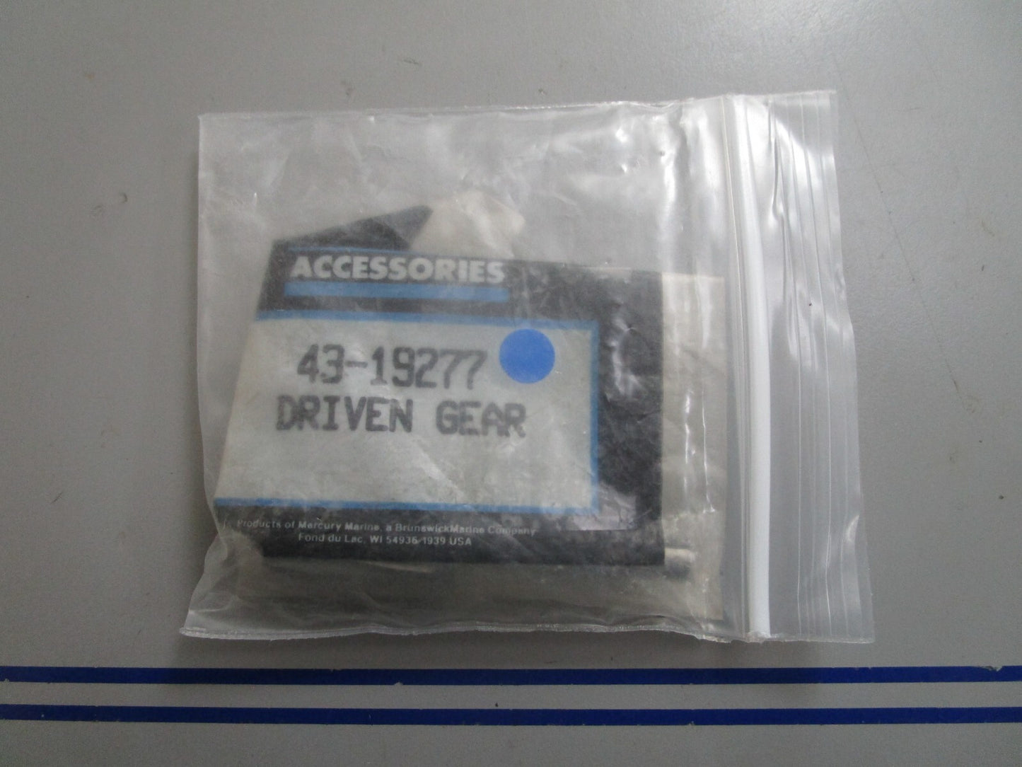 *NEW OEM* 0810 Mercury Quicksilver Driven Gear 43-19277