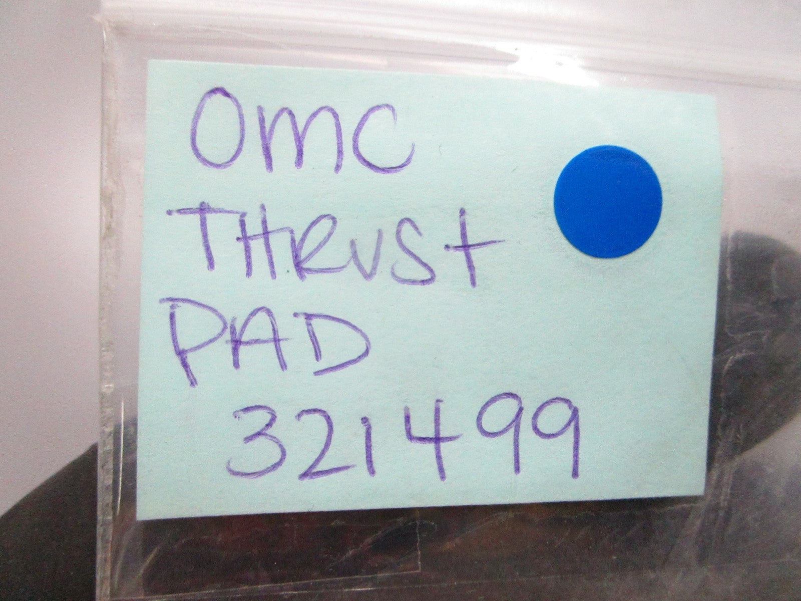 *NEW OEM* 0810 OMC Johnson Evinrude Thrust Pad 321499 0321499