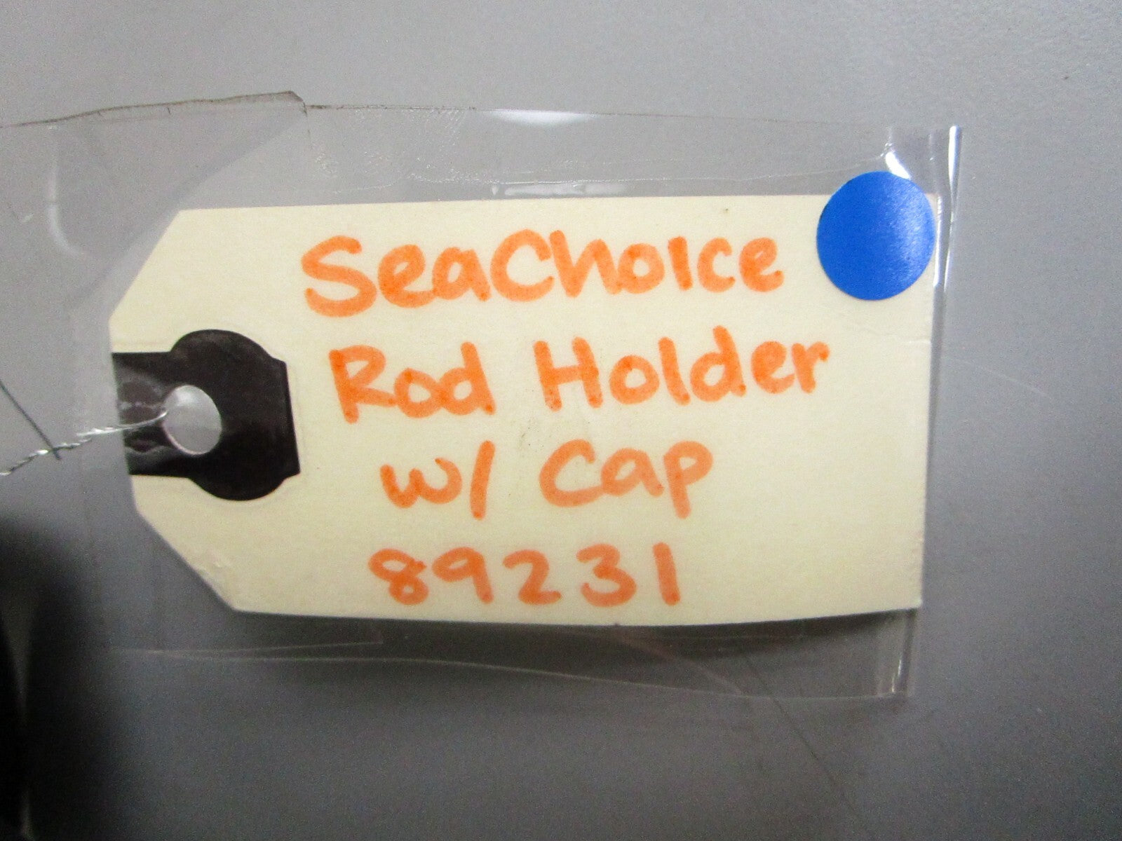 *NEW* 0810 Seachoice Rod Holder w/ Cap 89231
