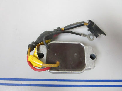 *NEW OEM* 0720 OMC Johnson Evinrude Voltage Regulator 581307 0581307