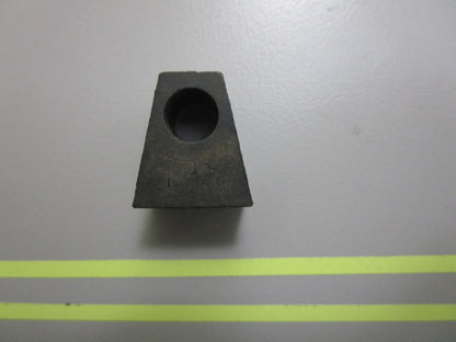 *NEW OEM* 0810 OMC Johnson Evinrude Seal 300590 0300590