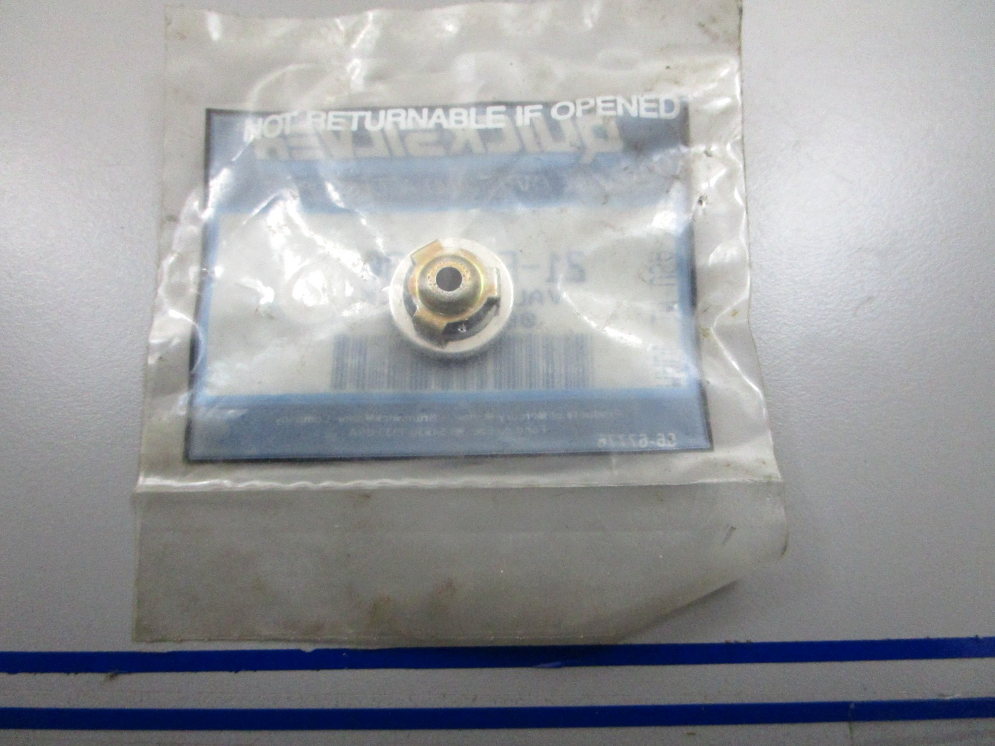 *NEW OEM* 0810 Mercury Quicksilver Check Valve 21-F177330