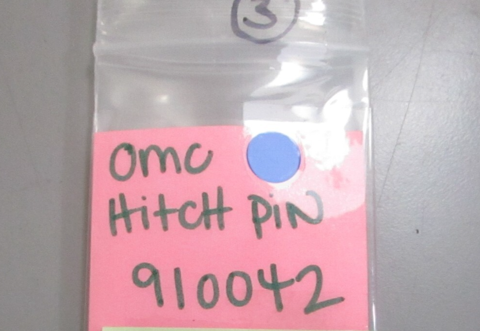 *NEW OEM* 0810 OMC Johnson Evinrude Hitch Pin 910042 0910042