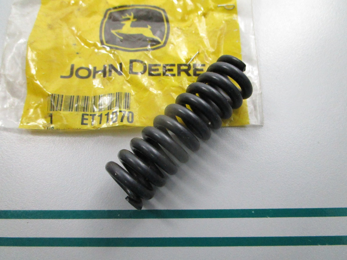 NEW OEM ET11070 John Deere Spring 0810