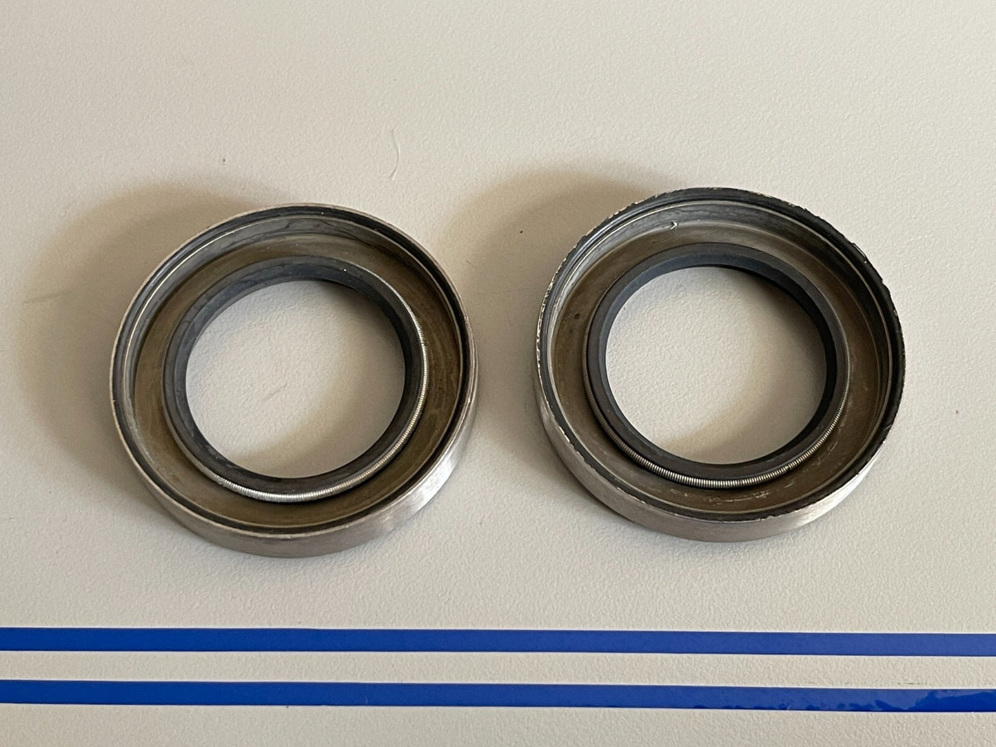 *NEW OEM* (LOT OF 2) 0810 Mercury Quicksilver Seal 26-32511