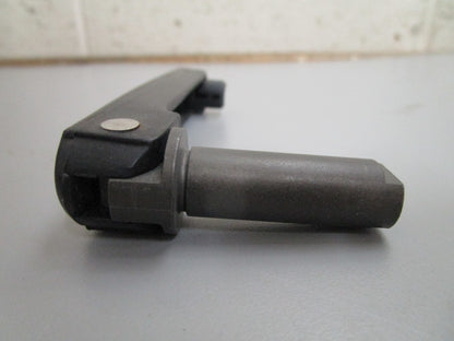 *NEW OEM* 0820 OMC Johnson Evinrude Latch Handle 435026 0435026
