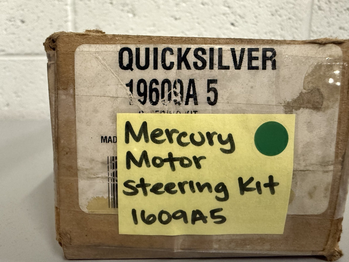NEW OEM 1609A5 Mercury Quicksilver Steering Kit 0820