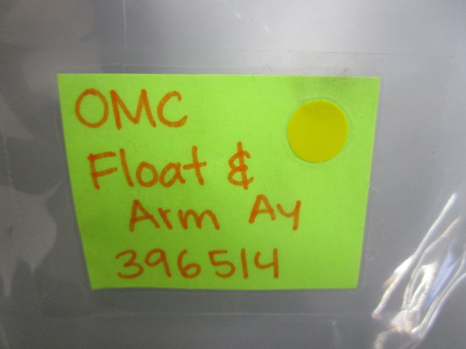 *NEW OEM* 0810 OMC Johnson Evinrude Float & Arm Assembly 396514 0396514