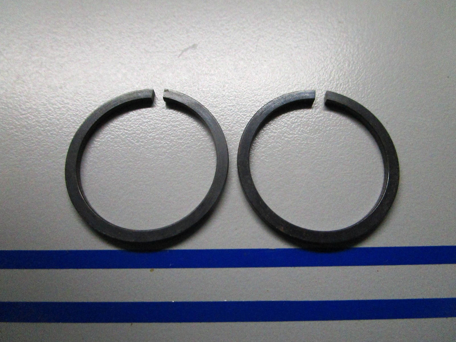 *NEW OEM* (LOT OF 2) 0810 Yamaha Circlip 93440-25020