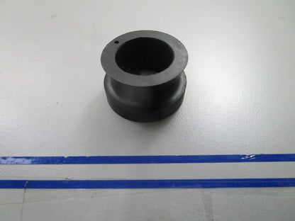 *NEW OEM* 0810 OMC Johnson Evinrude Grommet 338601 0338601
