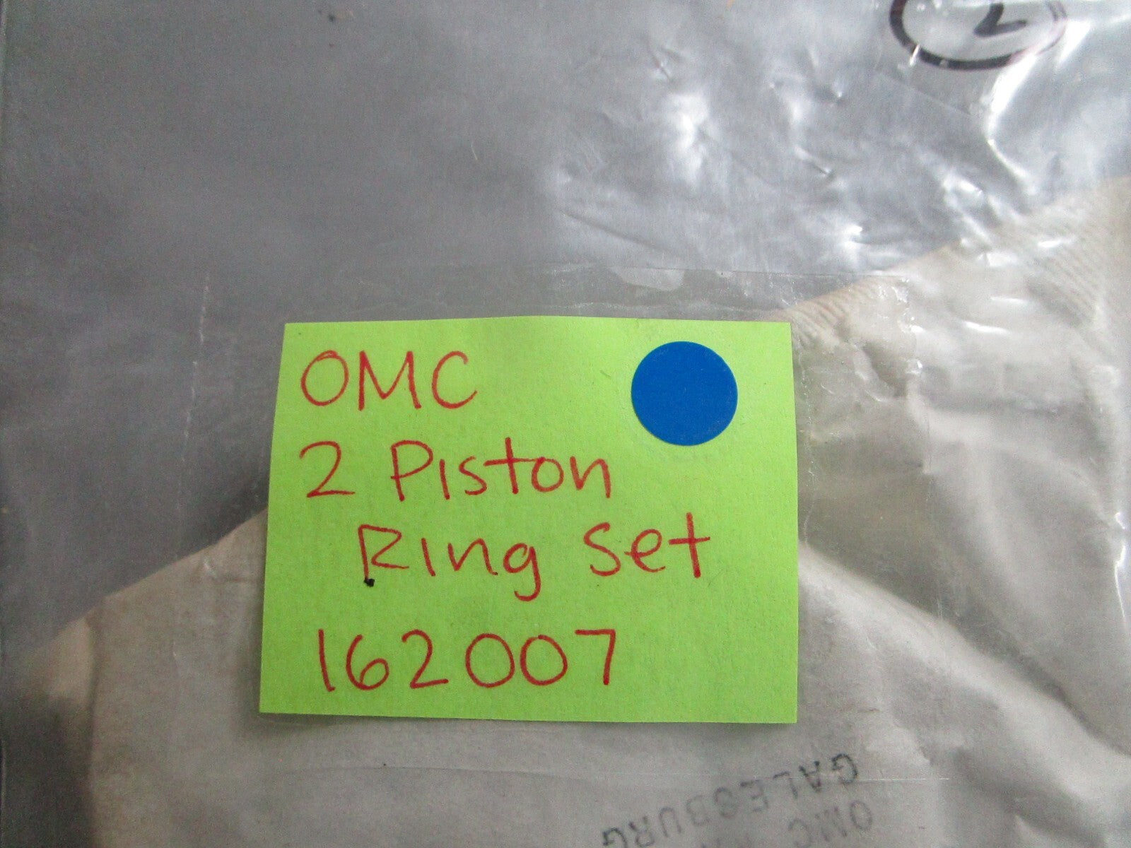 *NEW OEM* 0810 OMC Johnson Evinrude 2 Piston Ring Set 162007 0162007