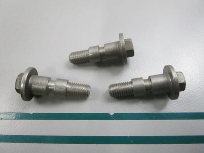 NEW OEM (LOT OF 3) 310366 0310366 OMC Johnson Evinrude Screw 0810