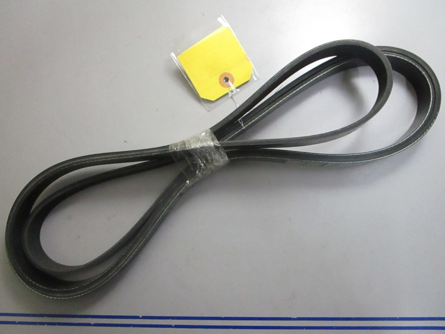 *NEW OEM* 0820 Mercury Quicksilver Serpentine Belt 57-879288Q20 8M2009118