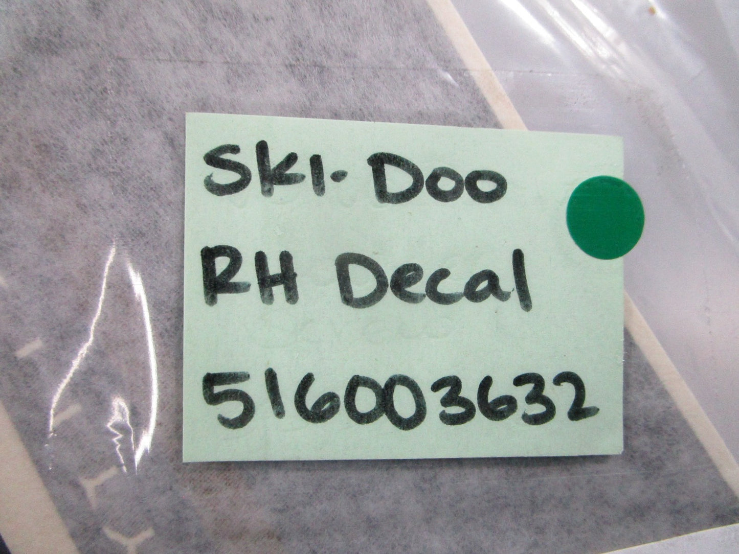 NEW 516003632 Ski-Doo RH Decal 0810