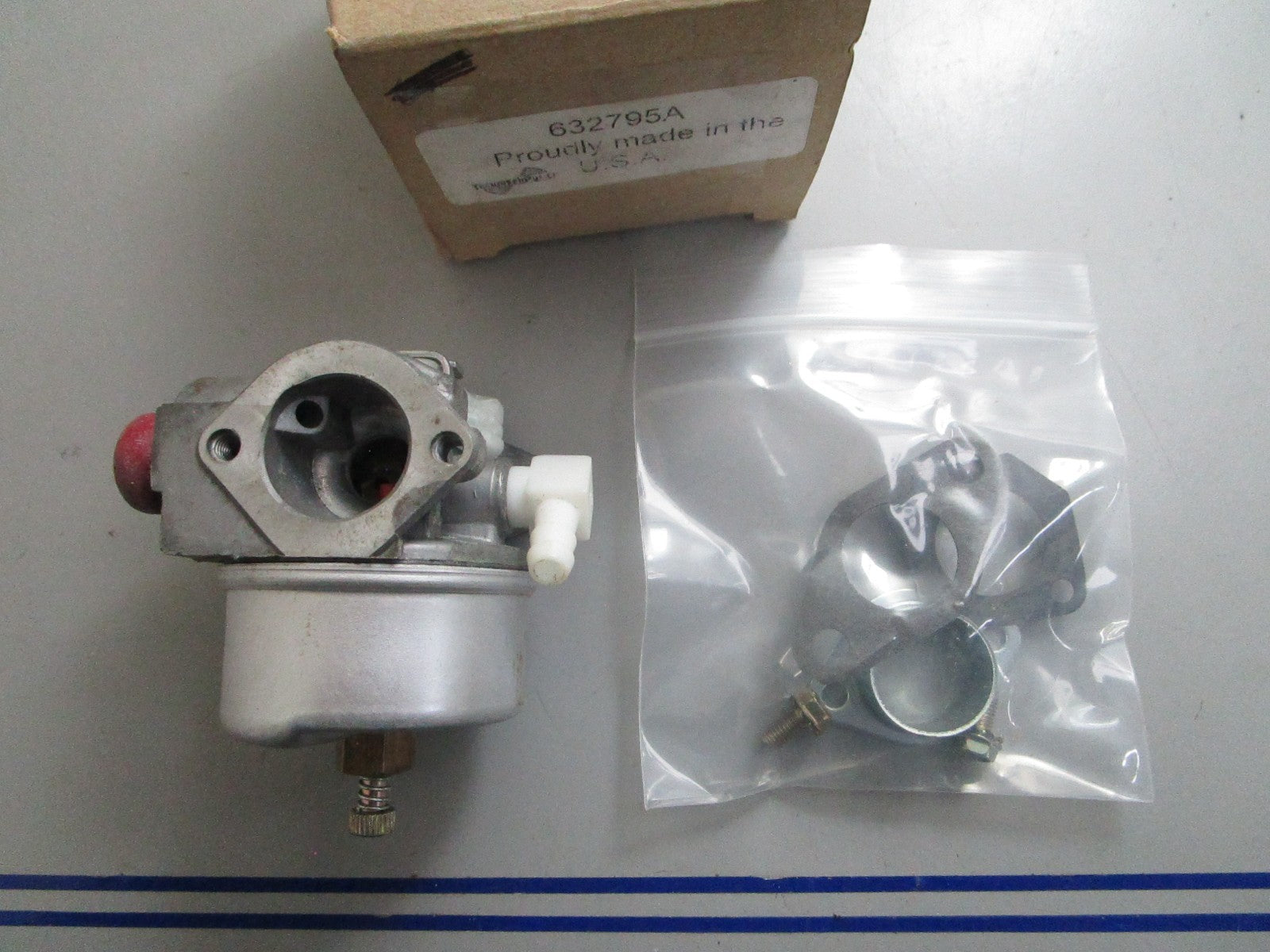 *NEW OEM* 0820 Tecumseh Carburetor Assy 632795A