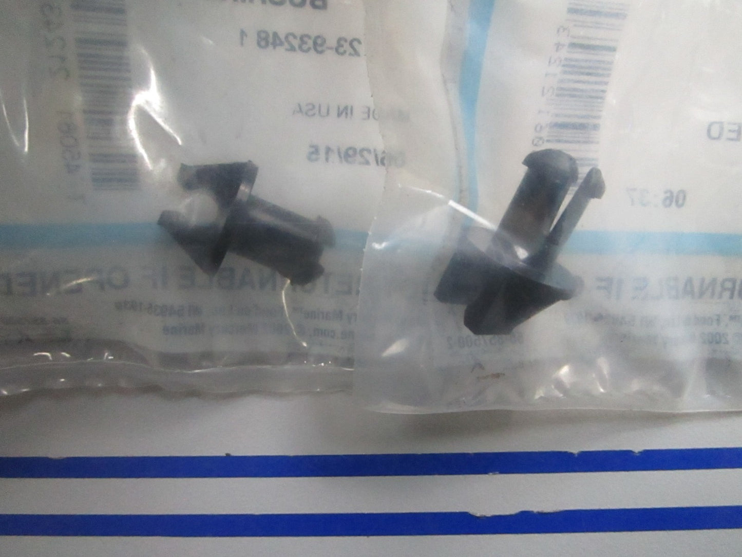 *NEW OEM* (LOT OF 2) 0810 Mercury Quicksilver Bushing 23-932481