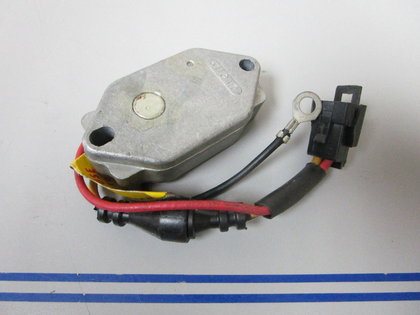 *NEW OEM* 0720 OMC Johnson Evinrude Voltage Regulator 581307 0581307