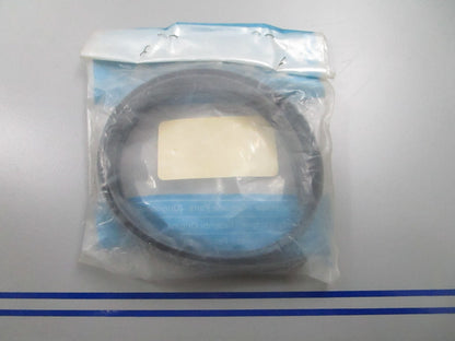 *NEW OEM* 0810 Volvo Penta Sealing Strip 3582639