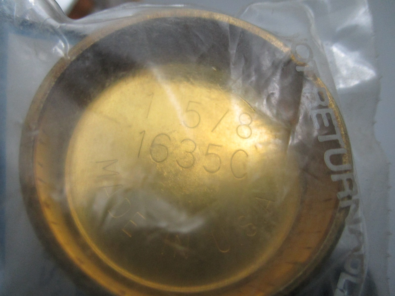 *NEW OEM* 0810 Mercury Quicksilver Plug 19-34270