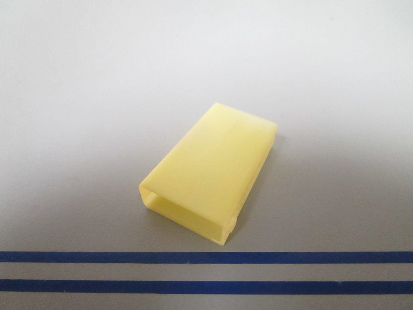 NEW OEM 318991 0318991 OMC Johnson Evinrude Water Intake Screen 0720