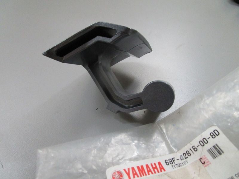 *NEW OEM* 0770 Yamaha Clamp Lever 68F-42816-00-80