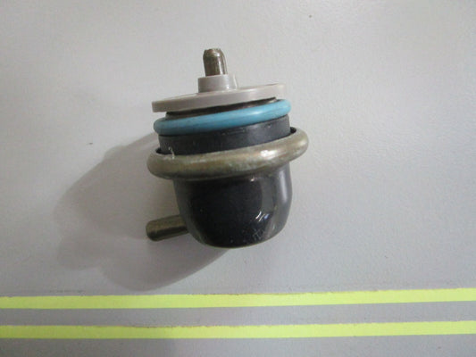 *NEW OEM* 0820 Volvo Penta Pressure Regulator 3861279 23806259