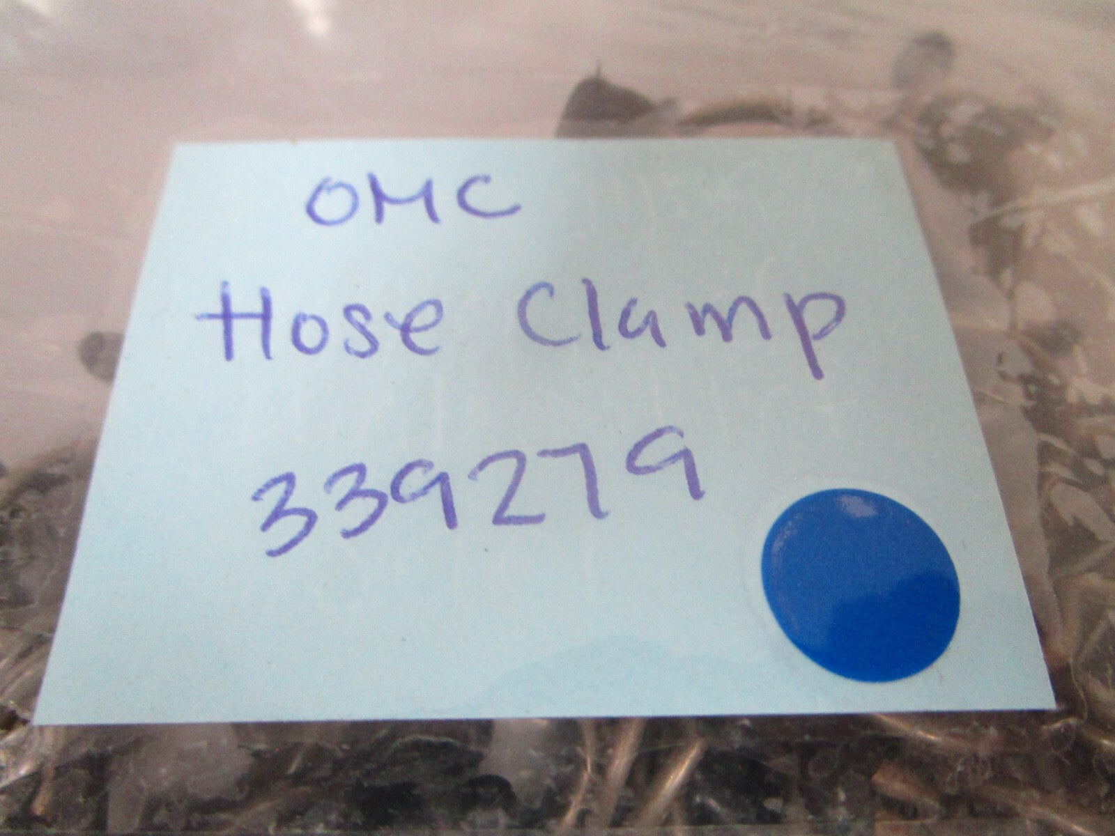 *NEW OEM* (LOT OF 2) 0810 OMC Johnson Evinrude House Clamp 339279 0339279