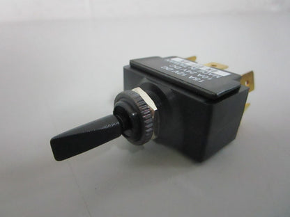 NEW TG40040 Sierra On-Off-On Toggle Switch 0820