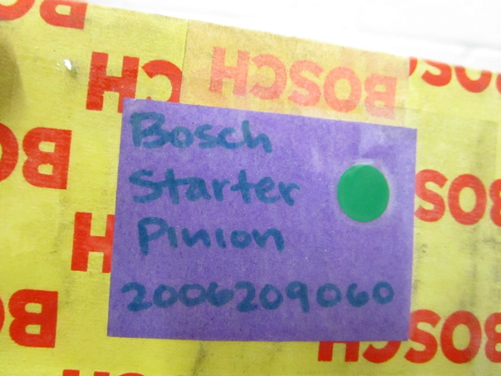 NEW OEM 2006209060 Bosch Starter Pinion 0810