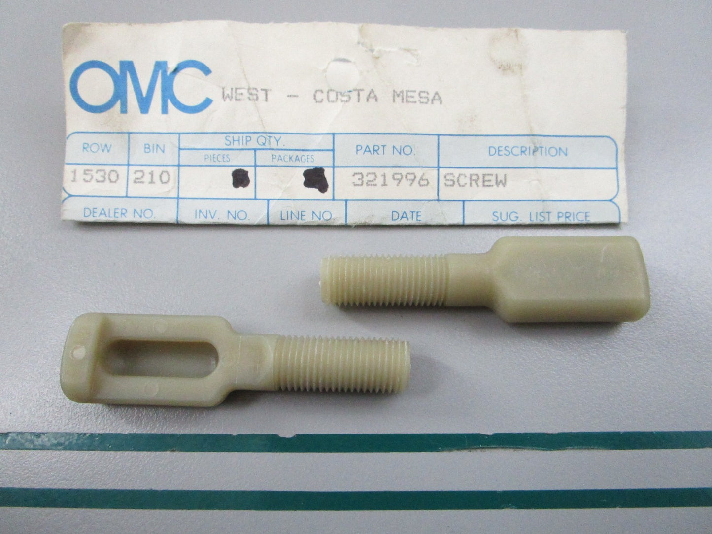 NEW OEM (LOT OF 2) 321996 0321996 OMC Johnson Evinrude Adjustment Screw 0810