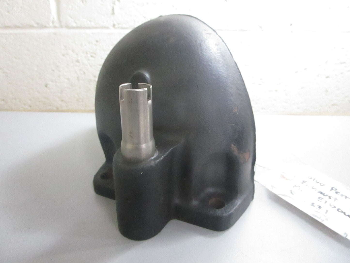 *NEW OEM* 0820 Volvo Penta Exhaust Pipe Elbow 831331