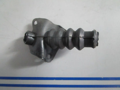 NEW OEM 309631 0309631 OMC Johnson Evinrude Rubber Shift Boot 0820