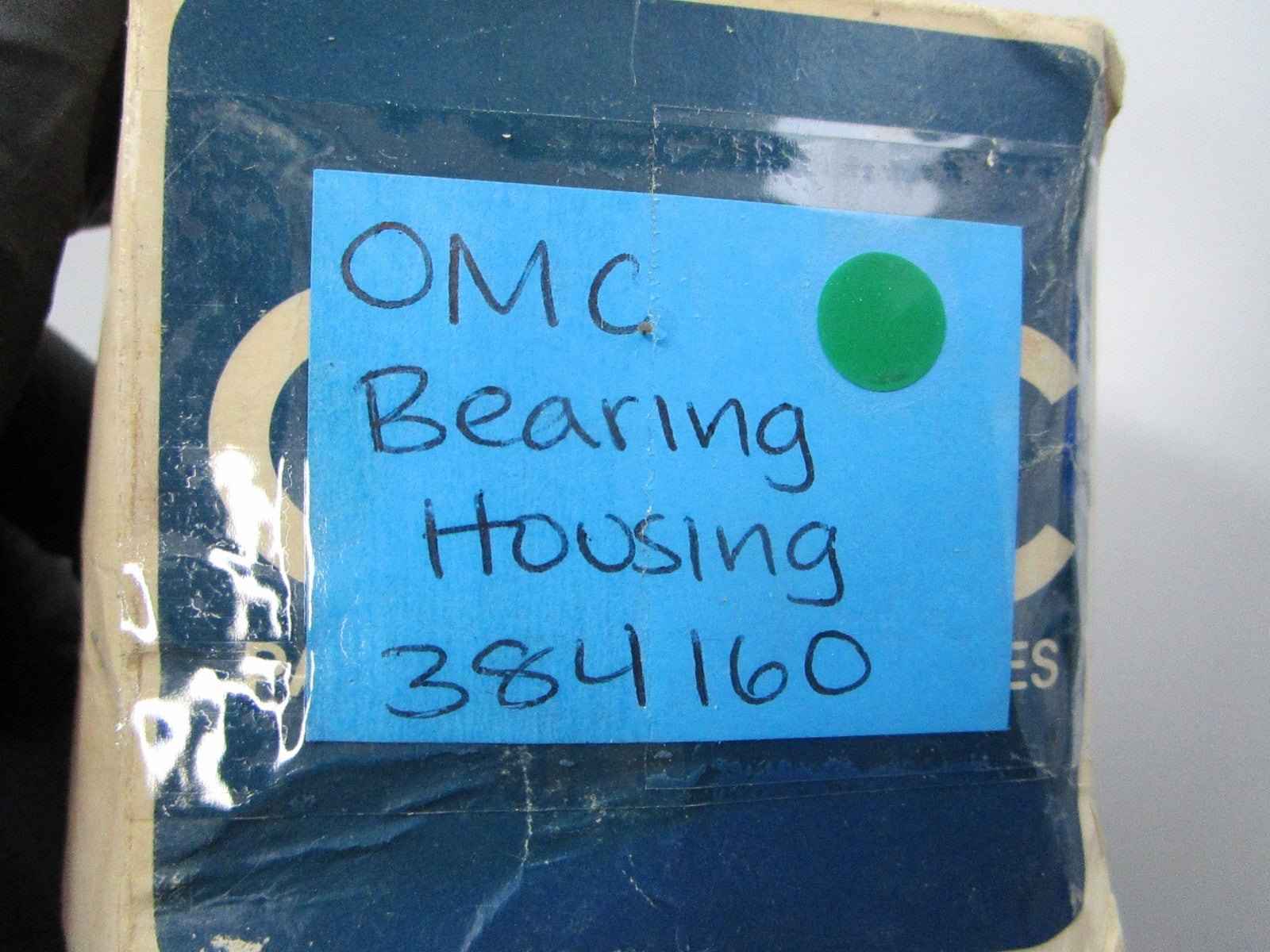NEW OEM 384160 0384160 OMC Johnson Evinrude Bearing Housing 0810