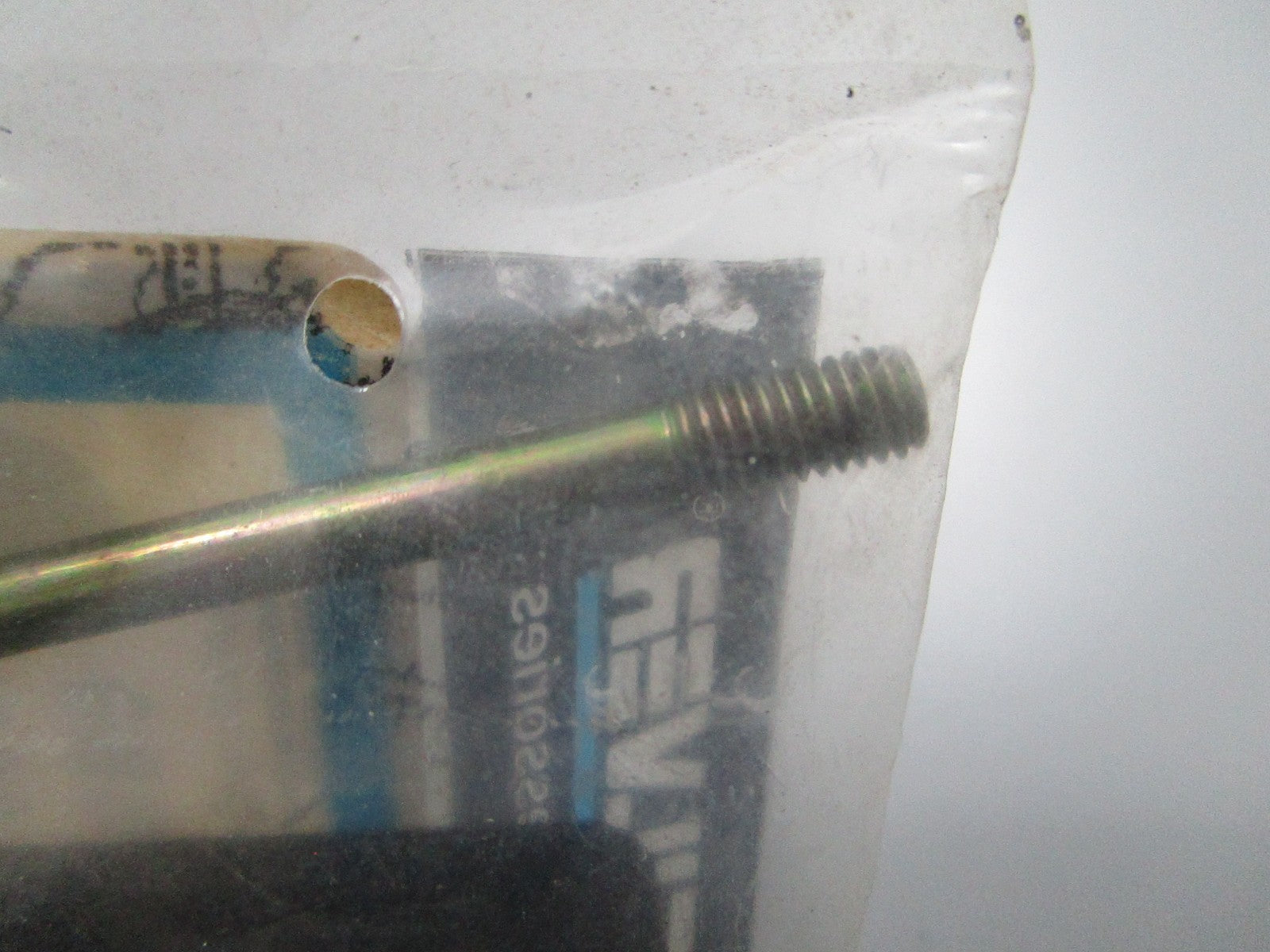 *NEW OEM* 0810 Mercury Quicksilver Retainer Assembly 8M0072689