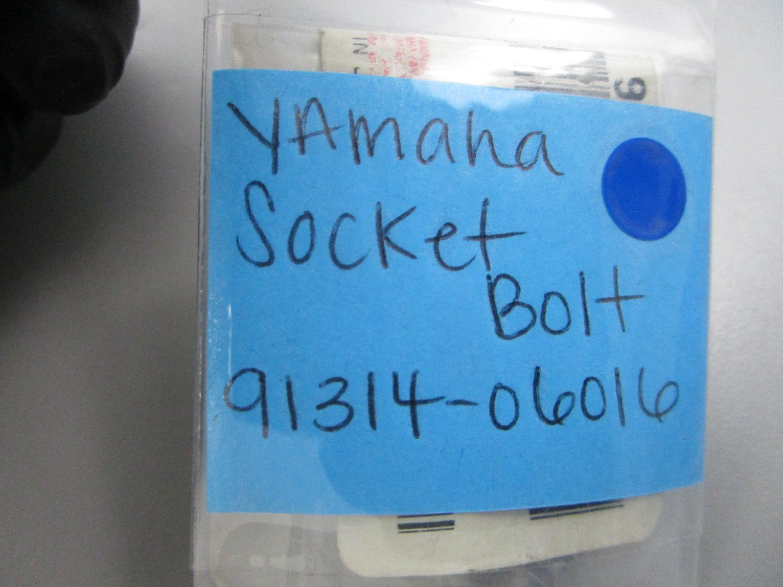 NEW OEM 91314-06016 Yamaha Socket Bolt 0810