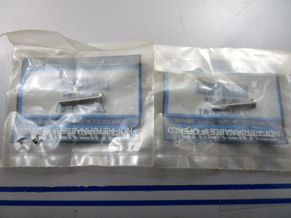 *NEW OEM* (LOT OF 2) 0810 Mercury Quicksilver Screw 10-860077