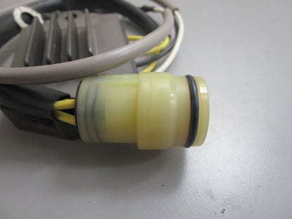 *NEW OEM* 0820 Suzuki Rectifier & Regulator 32800-93J02 32800-93J03