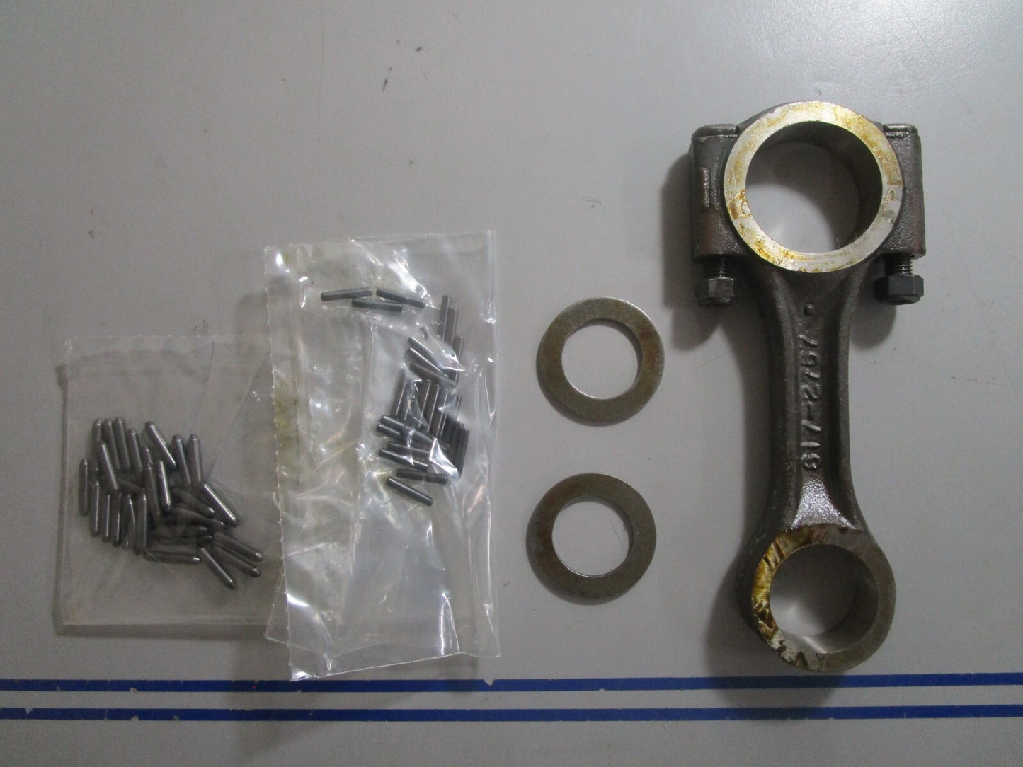 *NEW OEM* 0810 Mercury Quicksilver Connecting Rod 617-2768A3