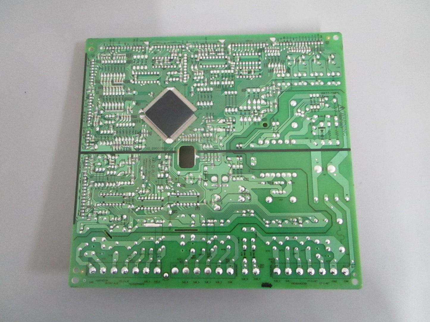 NEW OEM DA92-00593M Samsung Main Control Board 0820