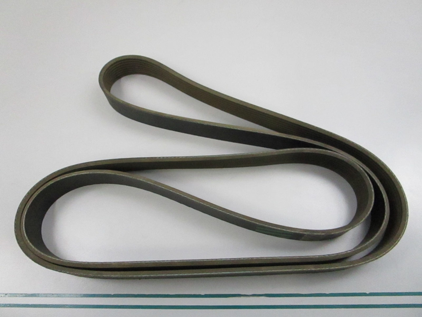 Gates NEW Micro-V Serpentine Belt K080893 8-Rib 89.875" 0810