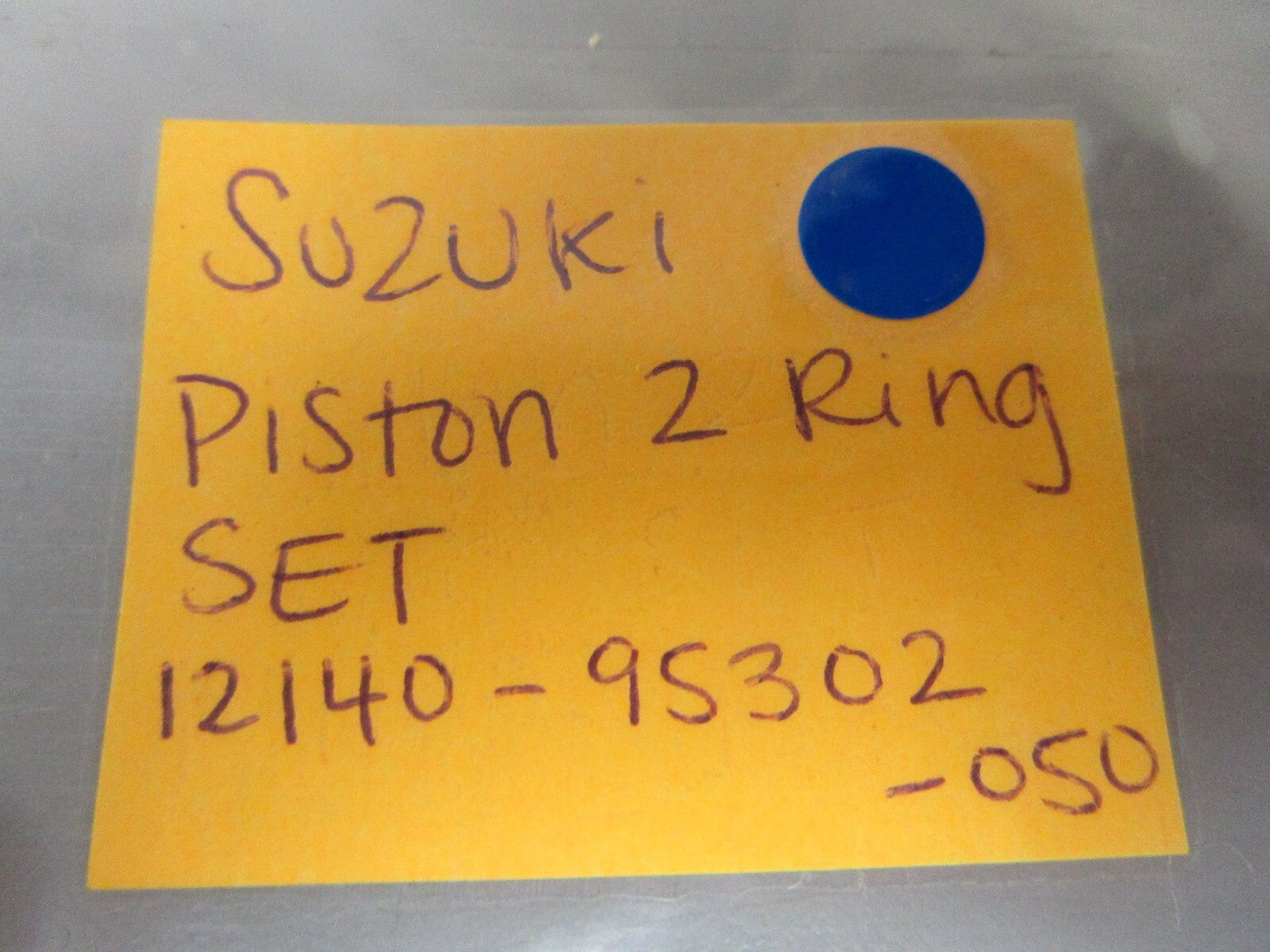 *NEW OEM* 0810 Suzuki Piston 2 Ring Set 12140-95302-050