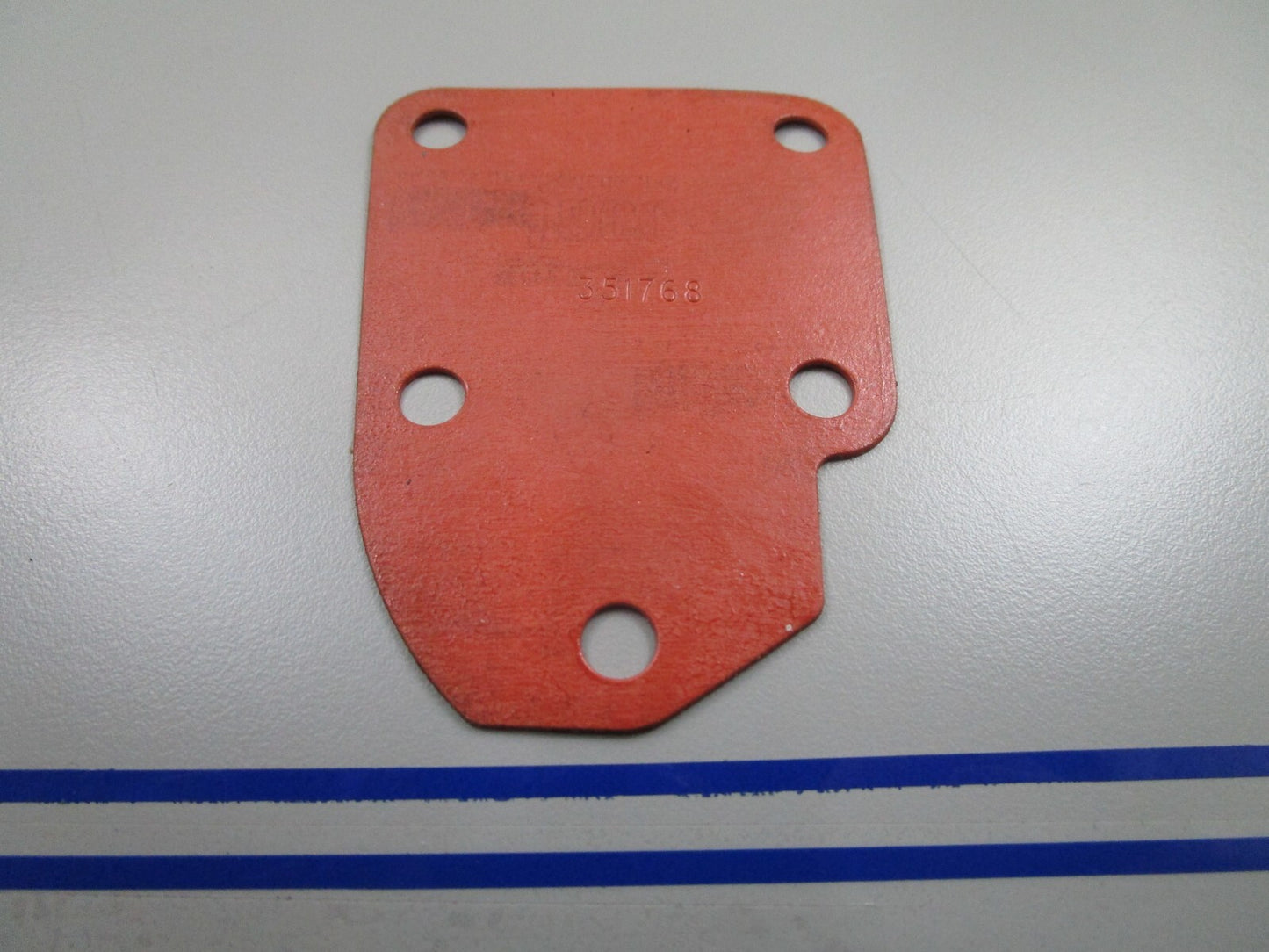 *NEW OEM* 0810 OMC Johnson Evinrude Gasket 351768 0351768