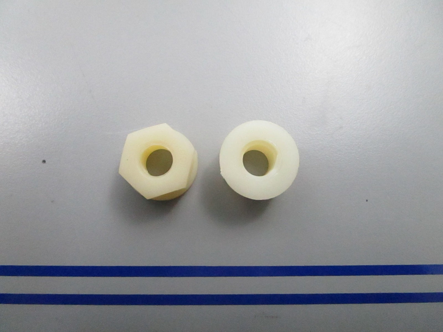 *NEW OEM* (LOT OF 2) 0810 Volvo Penta Nut 814357