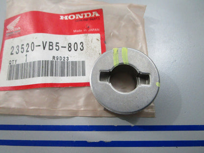 *NEW OEM* 0810 Honda Left Ratchet Holder 23520-VB5-803